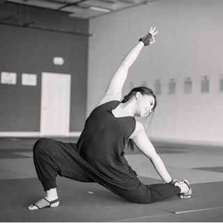 Support Mindful Eating with These Five Yoga Poses
